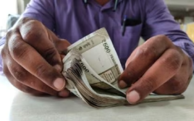 Orders to pay all dues of guest teachers by May 5