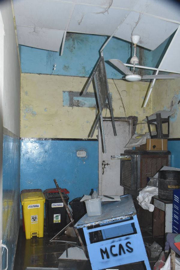 Safety of patients at stake, two on one bed