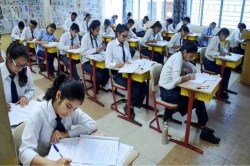 CBSE Board Exam: 10वीं और 12वीं बोर्ड परीक्षा के एडमिट कार्ड जारी, नक़ल करने पर
लग जाएगा दो साल के लिए बैन - image