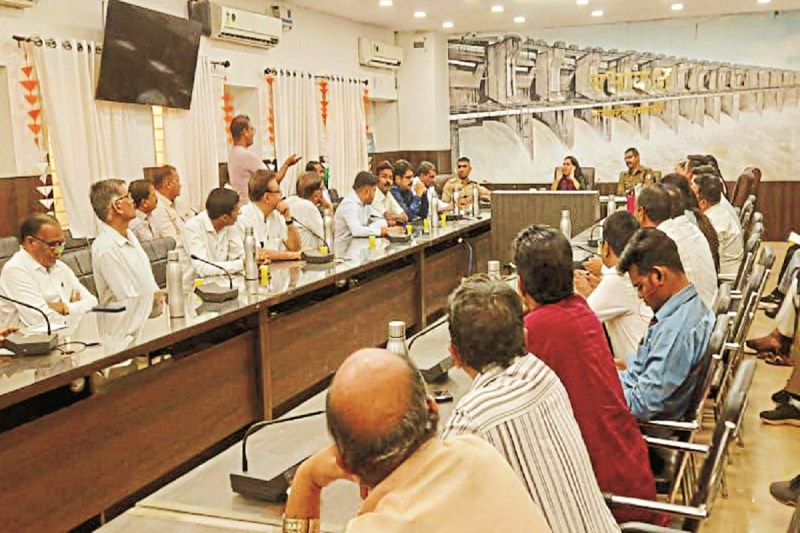 CG News: शहर में में कम नहीं हो रही चाकूबाजी, अवैध शराब-गांजा बिक्री पर रोक लगाने की मांग