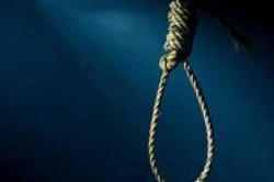 CG Suicide: दो युवकों ने फांसी लगाकर की आत्महत्या, अगले माह होने वाली थी शादी - image