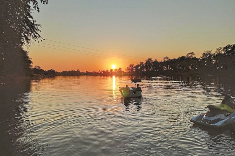 Weather Update: फरवरी में ही टुटा गर्मी का रिकॉर्ड, 18 डिग्री के पार पहुंचा रात का पारा