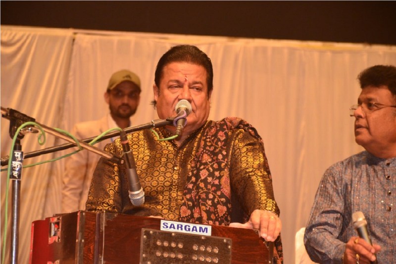 CG News: अनूप जलोटा ने बातचीत में पत्रिका से कहा- कल संगीत छूट गया तो सब खत्म, फिर किस बात का घमंड