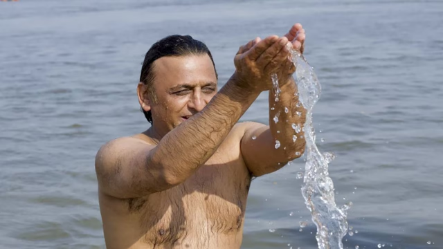 Akhilesh Yadav in Mahakumbh