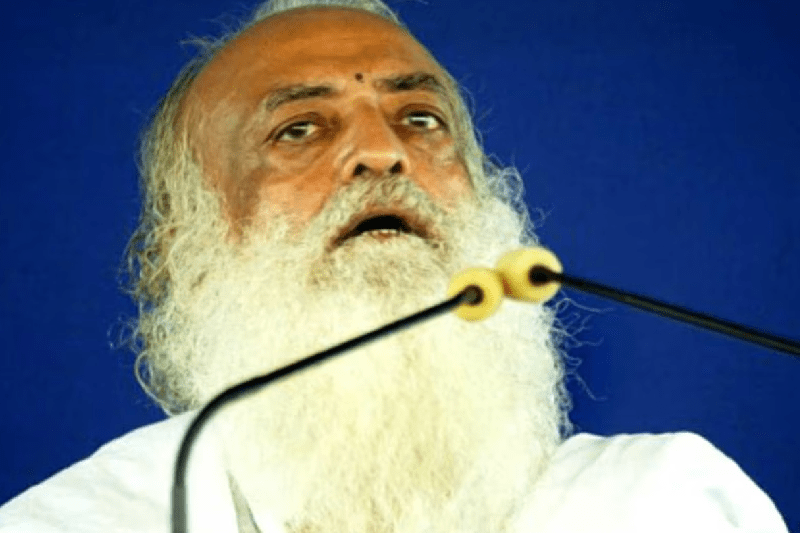 Rape Convict Asaram Bapu out on Parole reached indore mp
