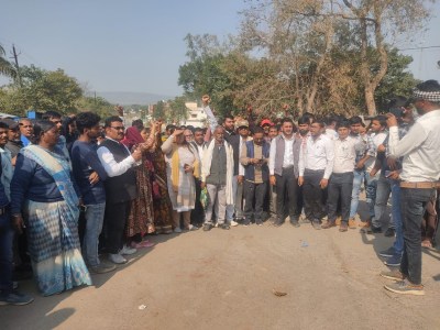 पीएचई विभाग से सेवानिवृत कर्मचारी के डीजे काफिले से भडक़ गए थे टीआई, गाली गलौंज करते हुए की थी कार्रवाई, वीडियो वायरल होने पर गिरी गाज