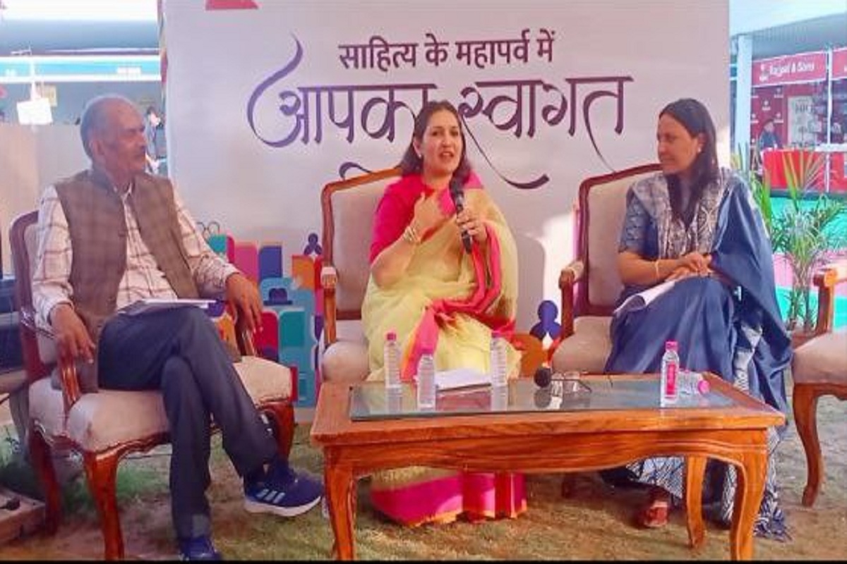 Patrika Book Fair 2025: खूबसूरती या सेहत? किताब ‘गहने क्यों पहनें’ में छिपा
गहनों का असली राज, देखें वीडियो