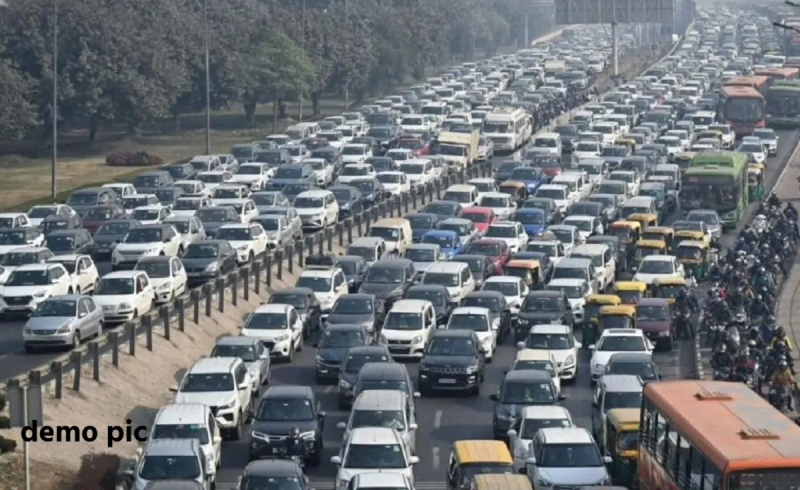 10 thousand cars-buses-trucks stuck in jam in MP