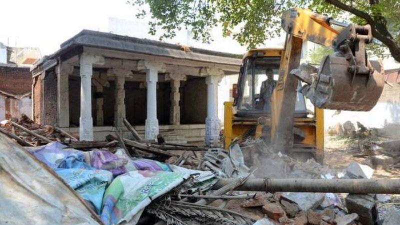 52 religious places will be removed to widen roads in MP