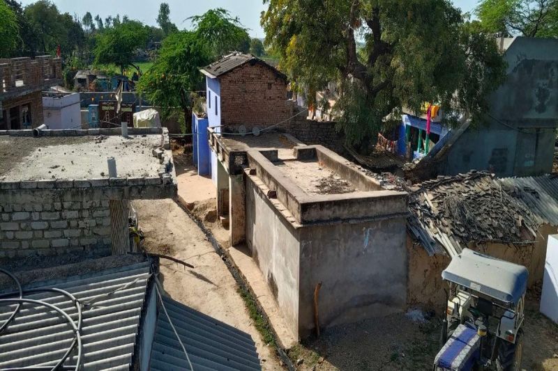 मूलभूत सुविधाओं को तरस रहा तीतरवासा