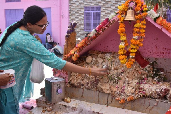 A fair organized by Shitala Mata, offering cold dishes