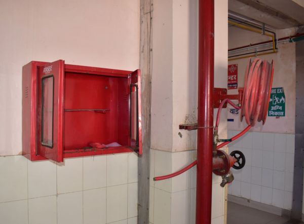 Ignored: Mock drill not done in district headquarters hospital for a long time, pipe missing, valve stolen