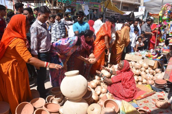 A fair organized by Shitala Mata, offering cold dishes