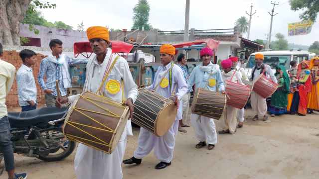 holika dahan time 2025