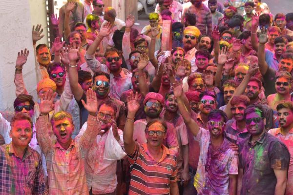 Every body and mind drenched in showers of colors