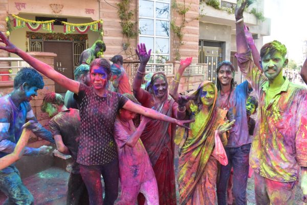 Every body and mind drenched in showers of colors