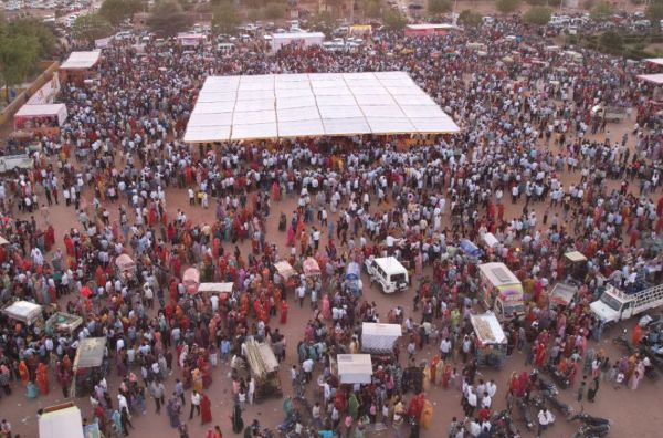 Dandiya festival in Nagaur: Dandiya performed with enthusiasm, crowd gathered