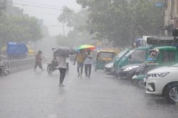 Rain Alert: मौसम विभाग ने बढ़ते तापमान के बीच अगले 48 घंटे में इन 28 जिलों में
आंधी- तूफान बारिश का अलर्ट - image