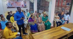 निगम की कार्यशैली से असंतुष्ट पार्षद, पहुंच गए जिलाध्यक्ष के पास - image