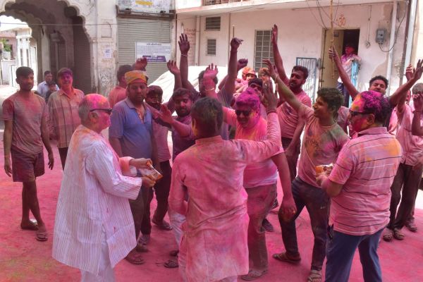 Every body and mind drenched in showers of colors