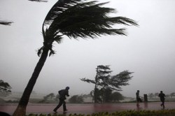 Weather Alert: उत्तर प्रदेश में मौसम विभाग की चेतावनी: गरज-चमक, बूंदाबांदी और
तेज हवाओं का अलर्ट - image