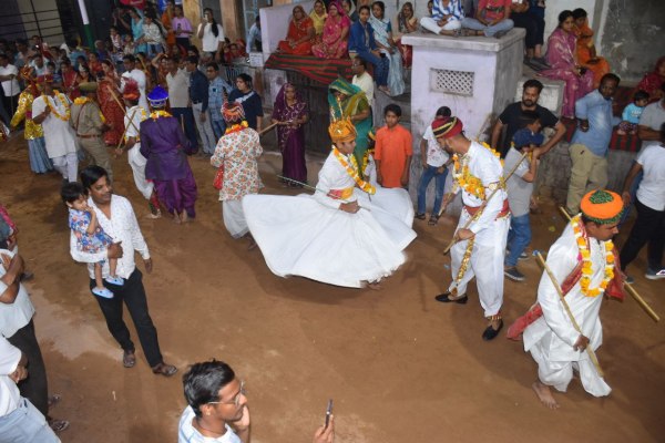 Dandiya festival in Nagaur: Dandiya performed with enthusiasm, crowd gathered