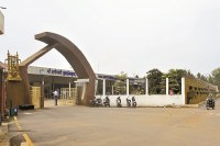 CG News: फ्लाइट में बैठने अब डेढ़ घंटे पहले एयरपोर्ट पहुंचना जरूरी, नहीं तो उठानी पड़ेगी ये परेशानी