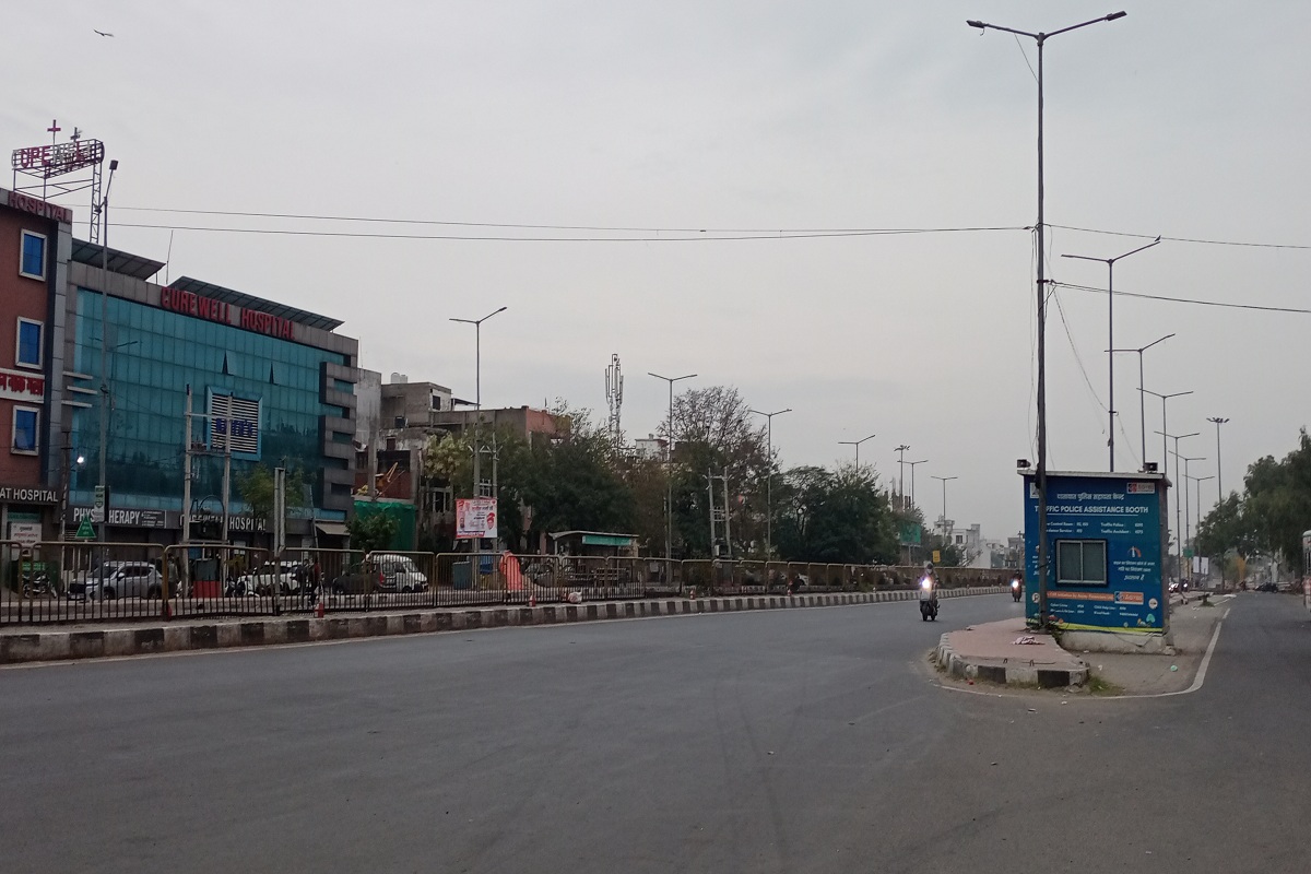Rajasthan Weather : मौसम का मिजाज होने लगा गर्म, राजधानी में दिन में पड़ रही
कड़ाके की धूप