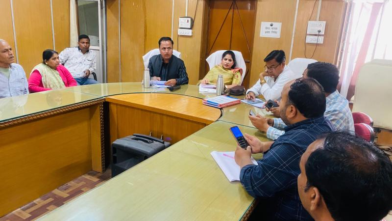 There should be no problem of water in summer season, President gave instructions