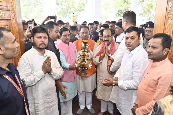 CM साय ने छत्तीसगढ़वासियों को दी भक्त माता कर्मा जयंती की शुभकामनाएं, देखें Photo..