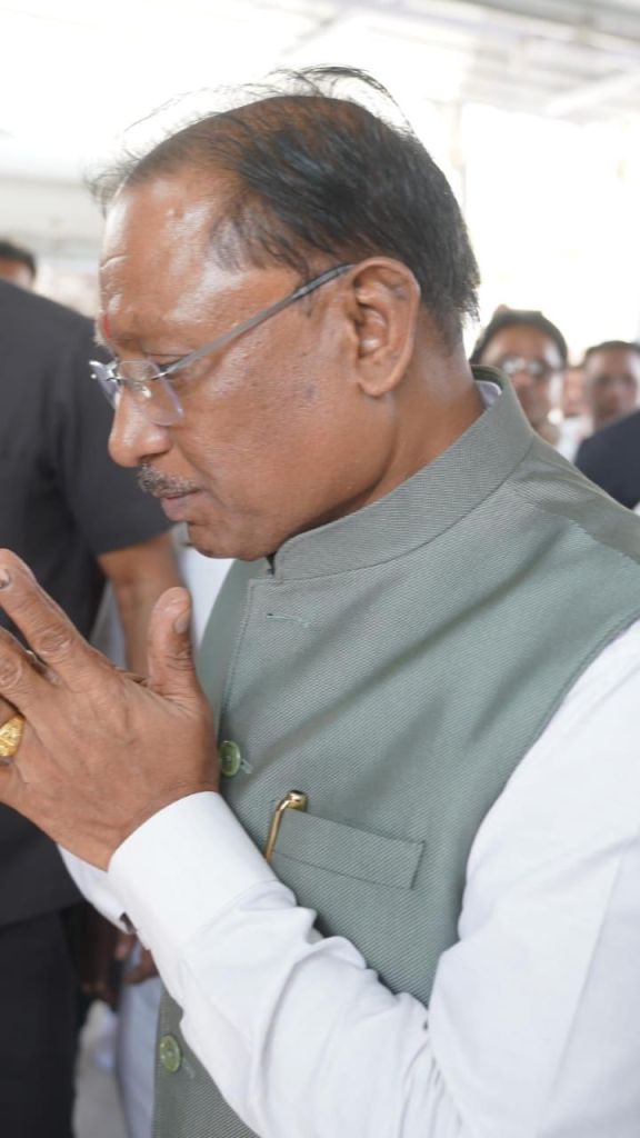 Girodpuri Mela: CM साय गिरौदपुरी मेला में हुए शामिल, की ये बड़ी घोषणा, देखें
