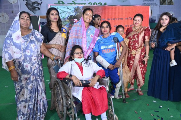 CG News: नारी शक्ति ने रचा नया कीर्तिमान! रैंप पर दिखाई आत्मविश्वास की झलक, मंत्री राजवाड़े ने कही ये बात