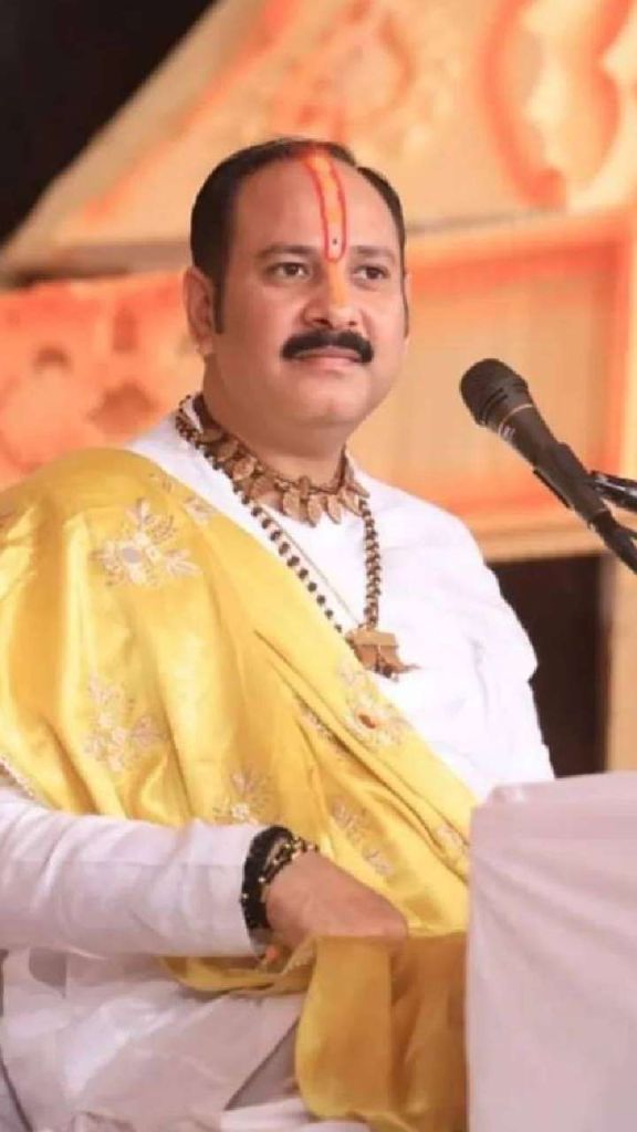 Pandit Pradeep Mishra: पंडित प्रदीप मिश्रा 21 मार्च को सुनाएंगे महाशिवपुराण..