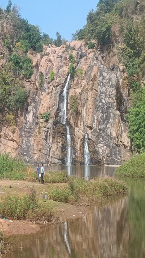 रहस्यों से भरा है छत्तीसगढ़ का ये मंदिर, यहां नहीं है कोई भी मूर्ति, फिर भी लोग करते हैं पूजा
