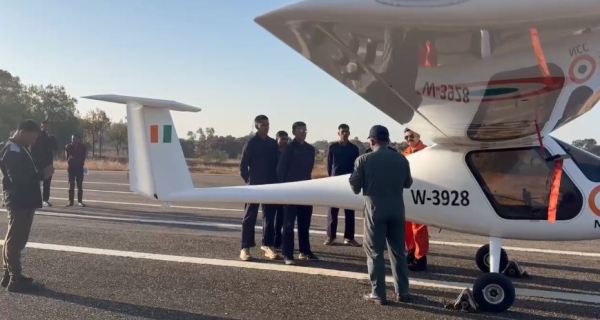 CG News: एनसीसी कैडेट्स के लिए फ्लाइंग प्रशिक्षण का शुभारंभ, देखें तस्वीरें   