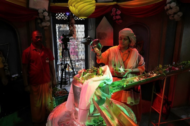 Lucknow Mahant Devyagiri