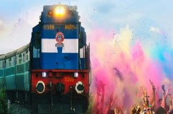 Holi Train Delays: होली स्पेशल और नियमित ट्रेनों की देरी ने यात्रियों को किया
परेशान - image