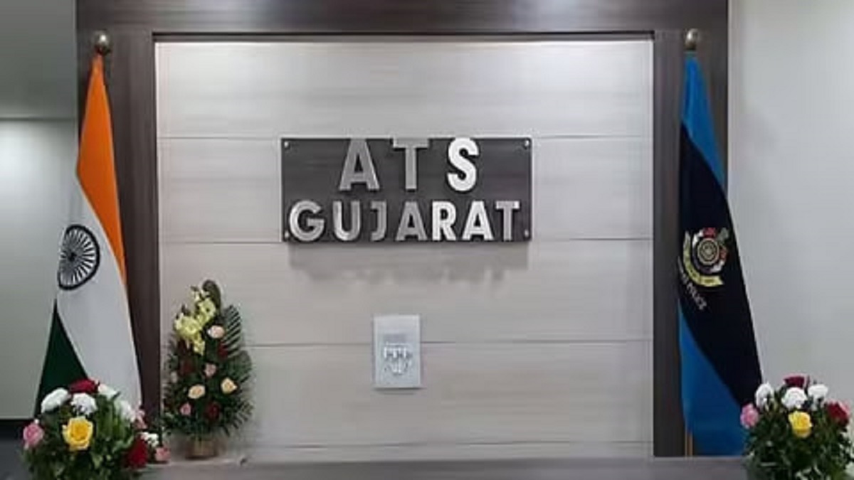 गजवा ए हिंद की चाहत, 10 हजार लोगों को जिहाद के लिए भड़काया, ATS की पूछताछ में
चौंकाने वाला खुलासा