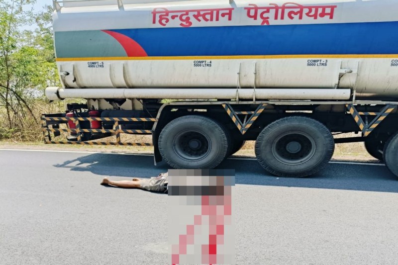 Road accident: तेज रफ्तार पेट्रोल टैंकर की टक्कर से बाइक सवार रिटायर्ड SECL कर्मी की मौत, सिर में आई थीं गंभीर चोटें