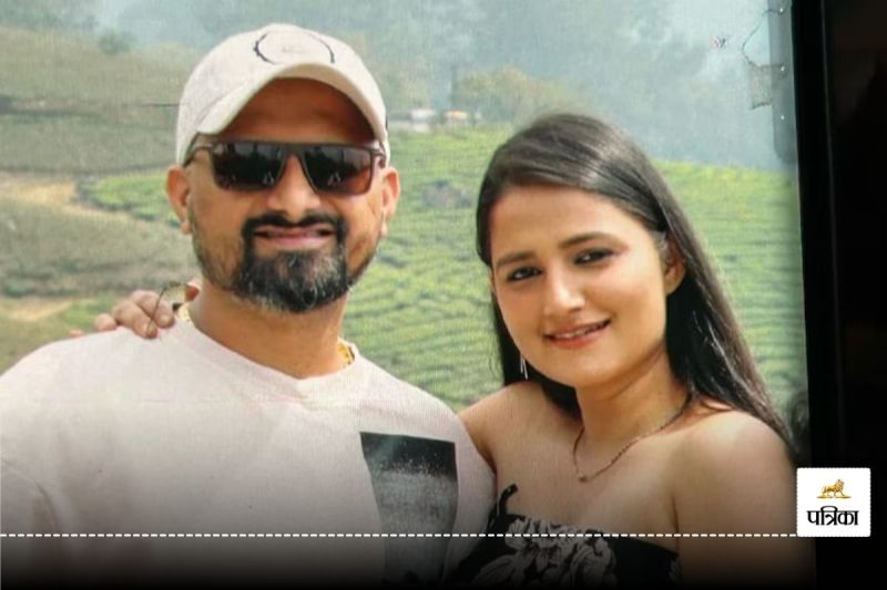 पति राकेश और पत्नी गौरी