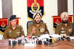 पंजाब पुलिस ने बब्बर खालसा इंटरनेशनल के नार्को-टेरर मॉड्यूल का भंडाफोड़ किया,
तीन गिरफ्तार - image