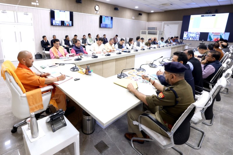 CM Yogi Reviews Development Projects