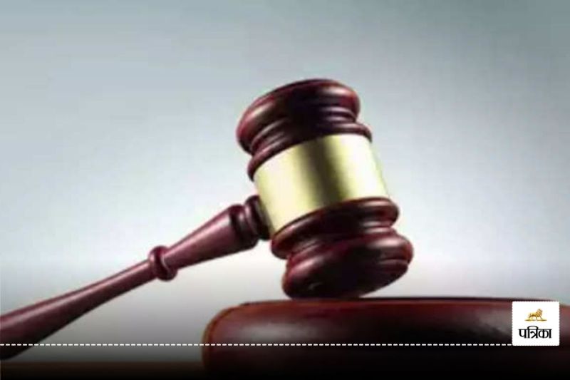 दोपहिया से गिरकर टूटे दांत... बीमा कंपनी ने क्लेम देने से कर दिया इनकार, अब जिला उपभोक्ता फोरम ने सुनाया ये फैसला