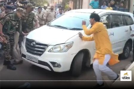 छत्तीसगढ़ में ED की टीम पर हमला, पूर्व CM के घर रेड करने वाली टीम पर फेंके ईंट-पत्थर, बोले - मोदी तेरी तानाशाही नहीं चलेगी..