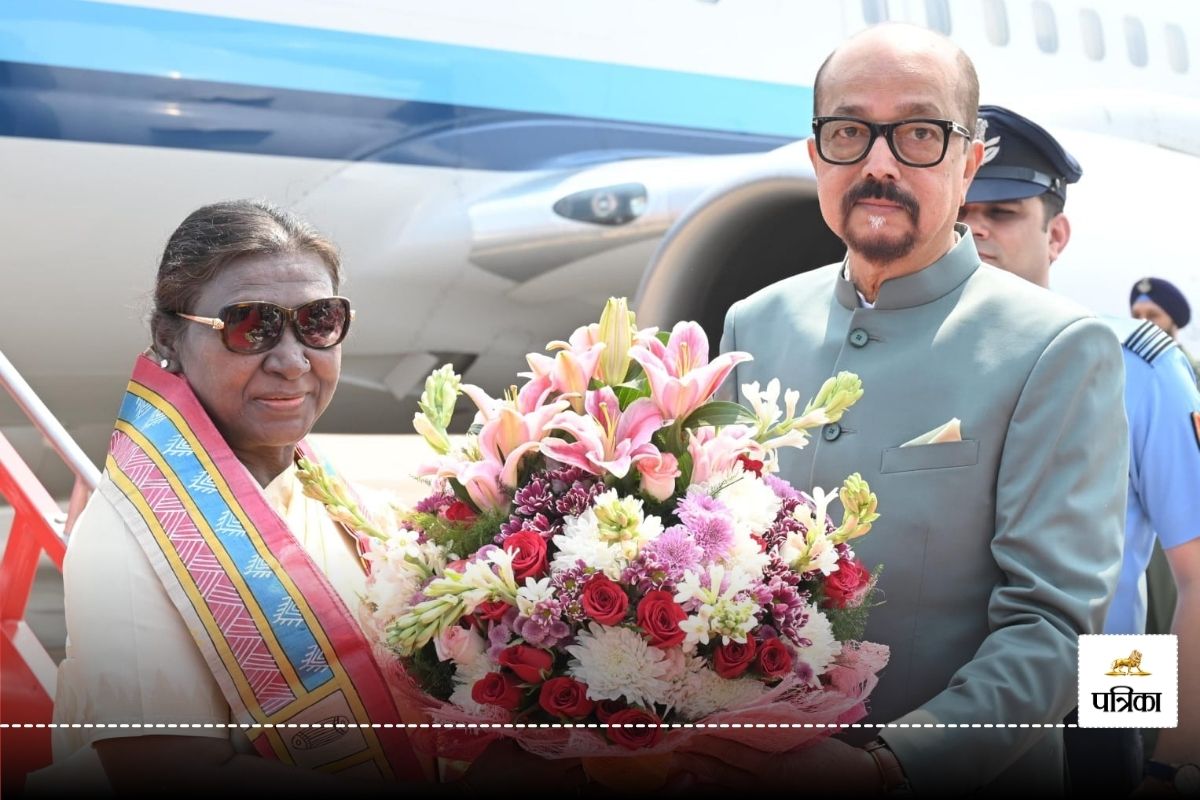 रायपुर पहुंची राष्ट्रपति द्रौपदी मुर्मू, विधानसभा के रजत जयंती समारोह में हुई शामिल, देखें Video…