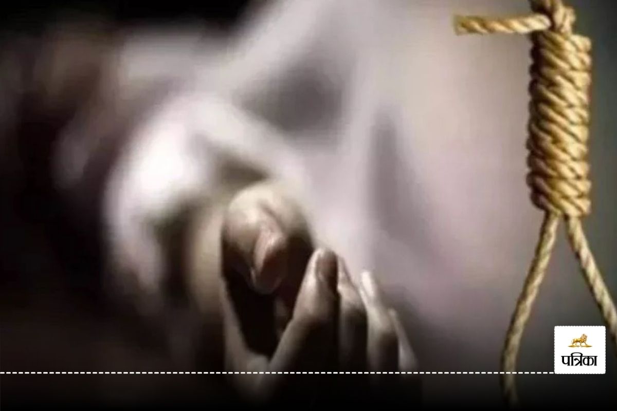 CG Suicide Case: पत्नी की मौत के बाद पति ने लगाया फांसी, जानें पूरा मामला..