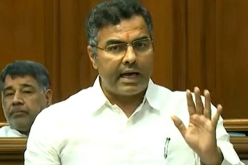 Delhi Budget Session: केजरीवाल और सिसोदिया के हारने पर डांस कर रही थीं आतिशी…बजट सत्र में बोले प्रवेश वर्मा