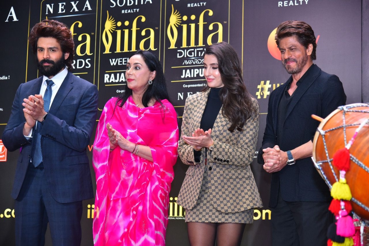 IIFA 2025: बॉलीवुड के महाकुंभ का काउंटडाउन शुरु, आज जयपुर आएंगी ये हस्तियां; 8-9
मार्च को दिखेगा सितारों का जलवा