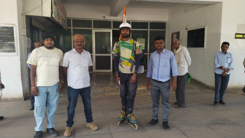 Skating tour of India