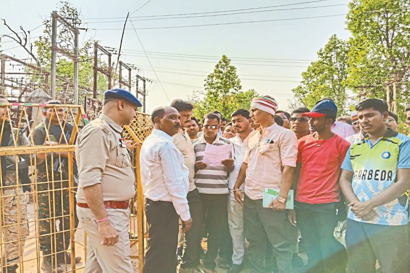 CG News: बत्ती गुल, प्रदर्शन चालू... 23 पंचायतों ने चेताया, कहा- 10 दिन बाद होगा उग्र आंदोलन